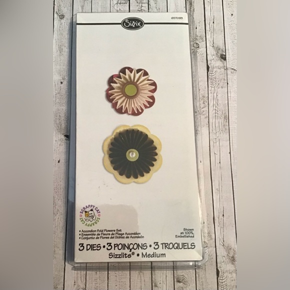 Sizzix Accordion Fold Flowers Set of 3 Dies - Picture 1 of 4
